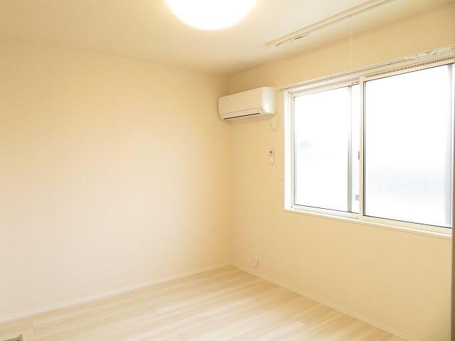 物件内観写真10　(別部屋参照)