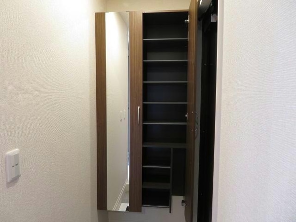 玄関回り