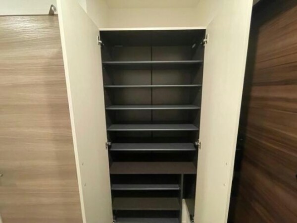 玄関回り