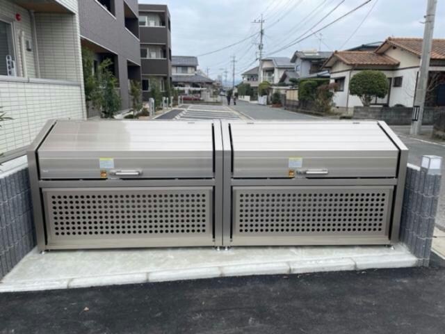 物件外観写真5　(ゴミ置き場)