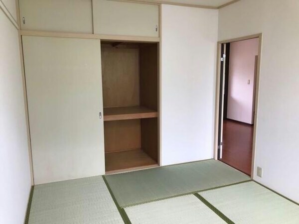 リビングダイニング