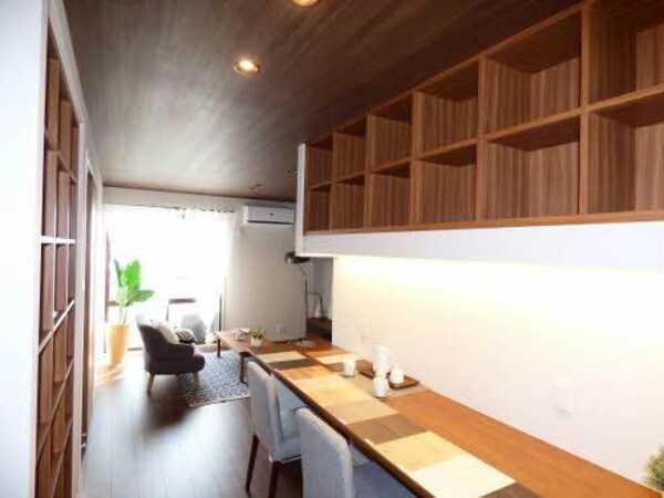 リビングダイニング