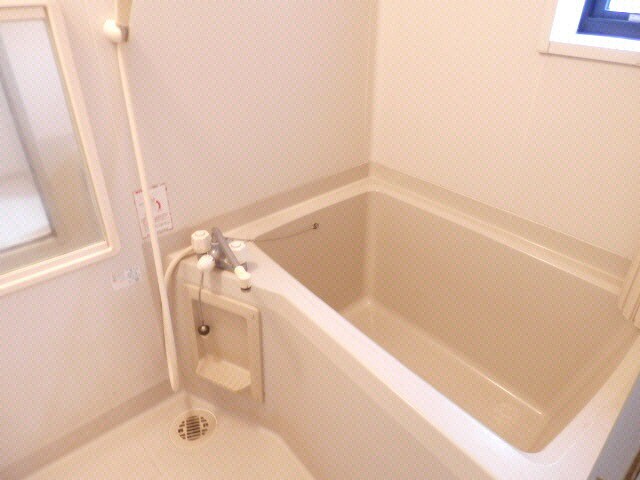物件内観写真11　(浴室)