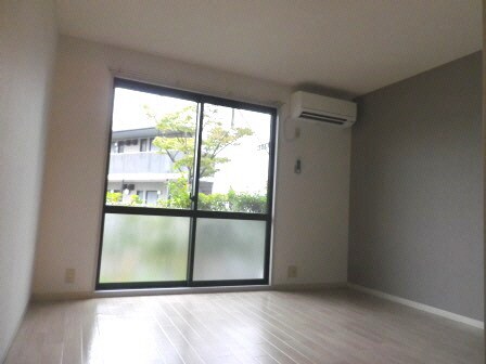 物件内観写真8　(洋室)