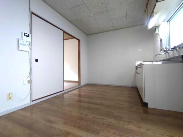 リビングダイニング