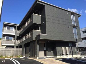 グランデ松保町外観写真