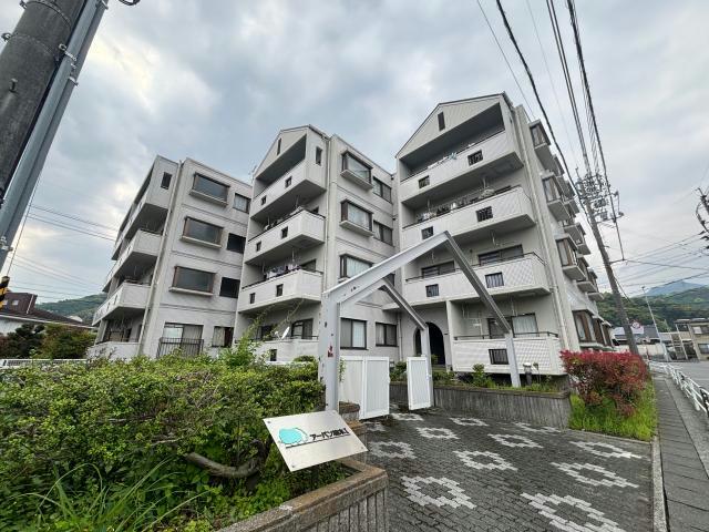 アーバン楠本