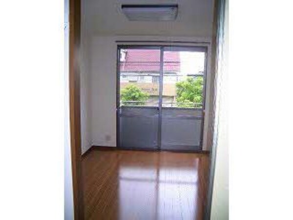 居室(洋室5.9帖)