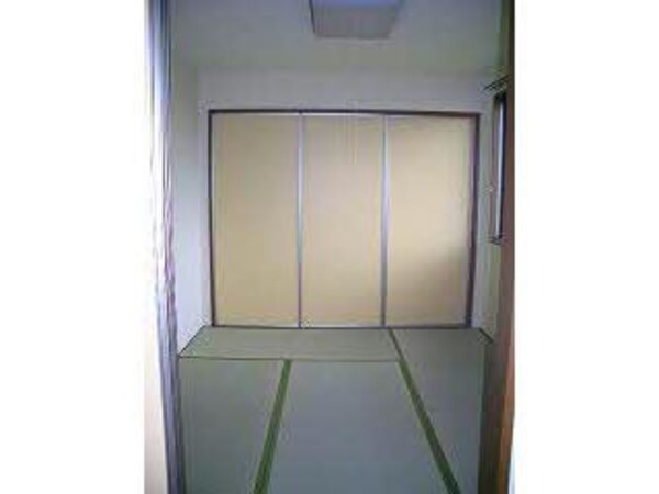 居室(和室6帖)