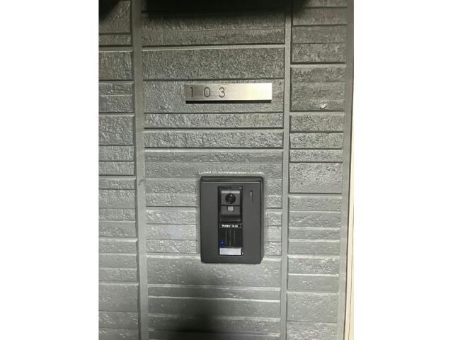 物件内観写真20　(モニタ付ドアホン)