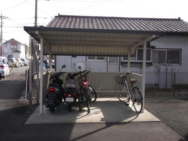 駐輪場