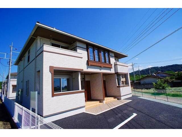 ポラリス１号館の物件外観写真