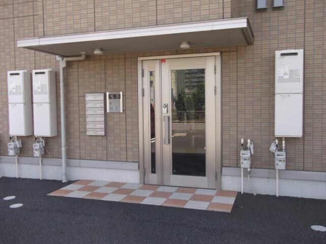 物件外観写真2　(オートロック)