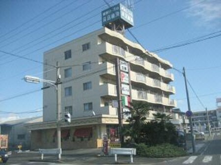 プレズ名古屋入場外観写真
