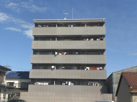 センチュリーパーク正保１番館外観写真