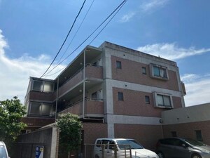 コーポラスヤスイ外観写真