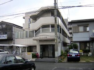 ニューハイツ伊藤外観写真