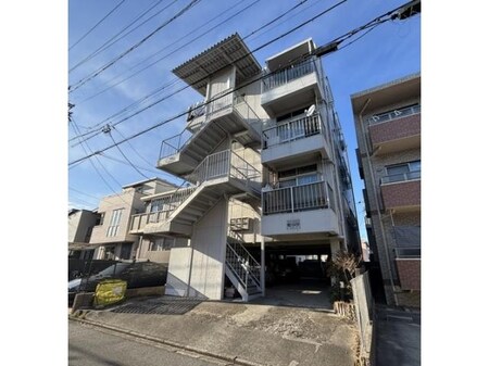 司ハイツ外観写真
