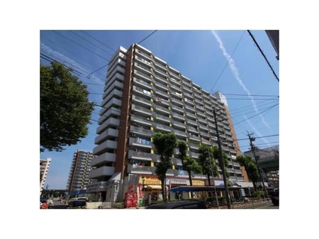 中駒九番団地７号棟外観写真