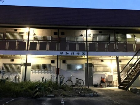 サンハウス外観写真