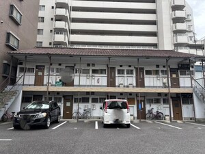 吉田荘外観写真