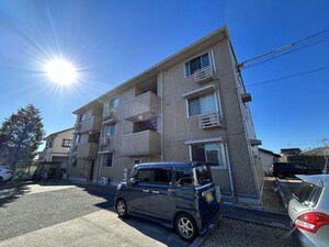 アグライア　A棟外観写真