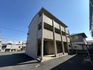 クレストメルヴェーユ外観写真