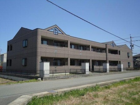リビュール外観写真