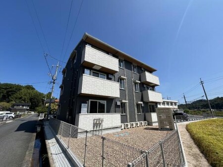 ル　スリール外観写真