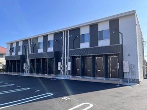 アジュール東福原外観写真