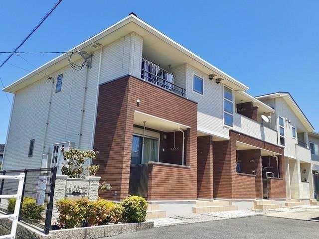 フルール・ユーの物件外観写真