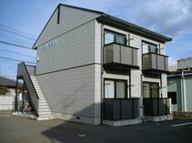 クリスタルの外観写真