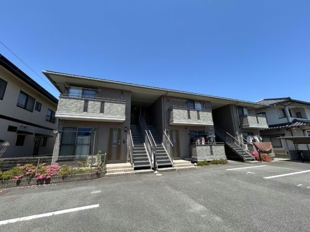 ファミールSの物件外観写真