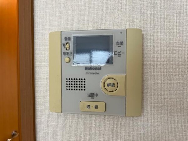 セキュリティ(カメラ付インターホン)