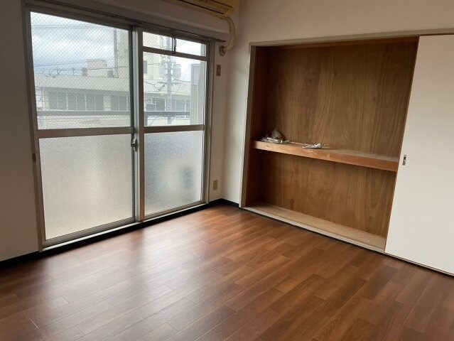 物件内観写真4　(現況優先)