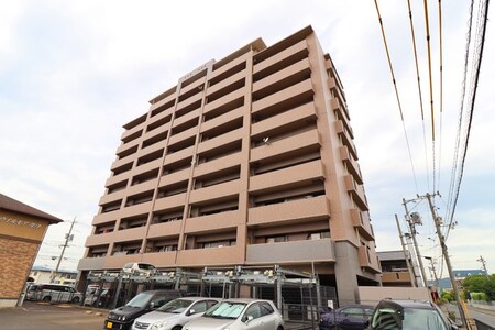 アルファステイツ東深津外観写真