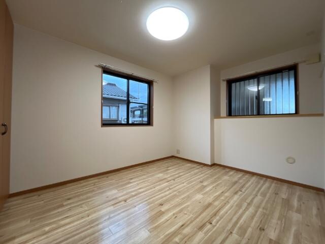 物件内観写真19　(洋室)