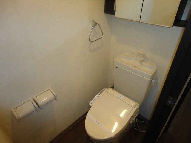 物件内観写真10　(シャワー付トイレ（イメージ）)