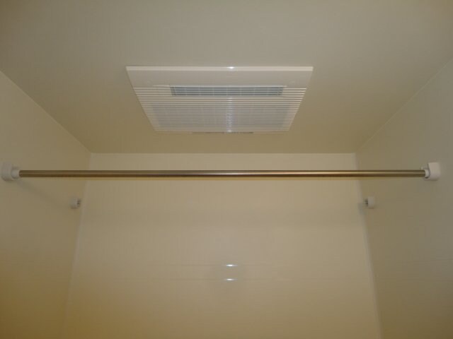 物件内観写真11　(浴室乾燥機（イメージ）)