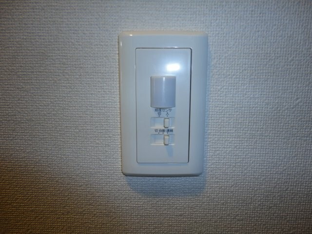 物件内観写真16　(オート照明（イメージ）)