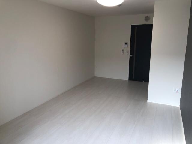 物件内観写真12　(洋室)