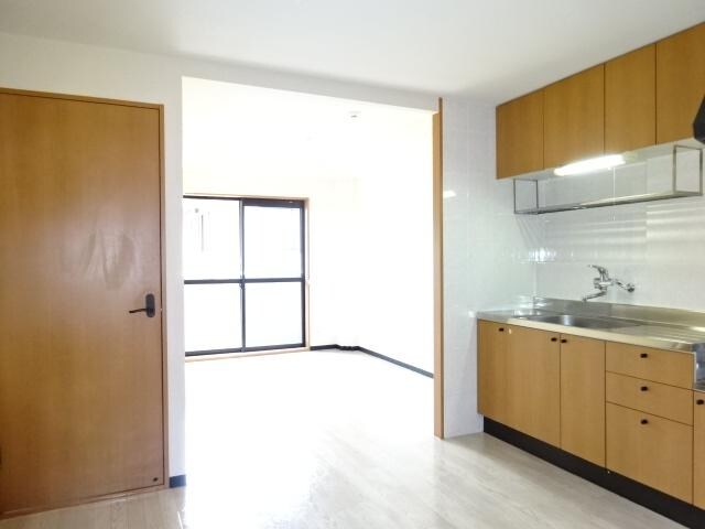 物件内観写真11　(リビング)