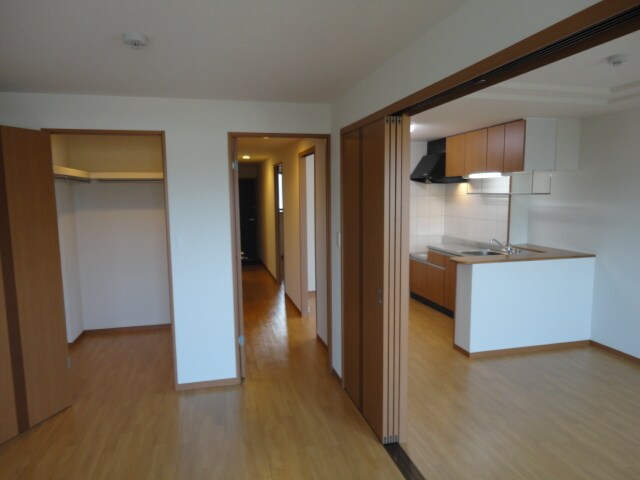 物件内観写真15　(洋室)