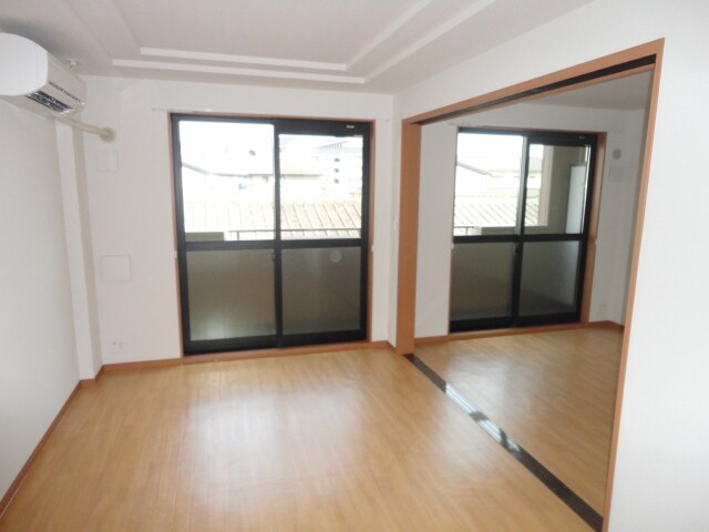 物件内観写真19　(リビング)