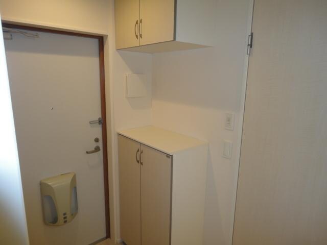 物件内観写真20　(下駄箱)