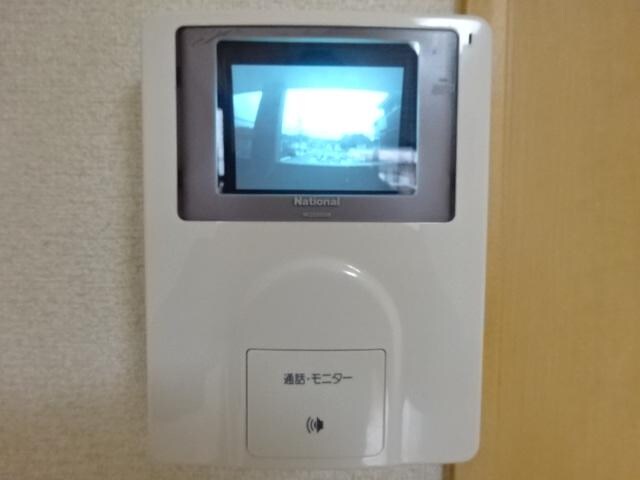 物件内観写真12　(カメラ付インターホン)