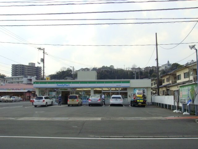 物件外観写真3　(ファミリーマート福山木之庄店まで618ｍ)