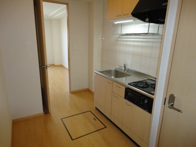 物件内観写真17　(キッチン（同タイプ）)