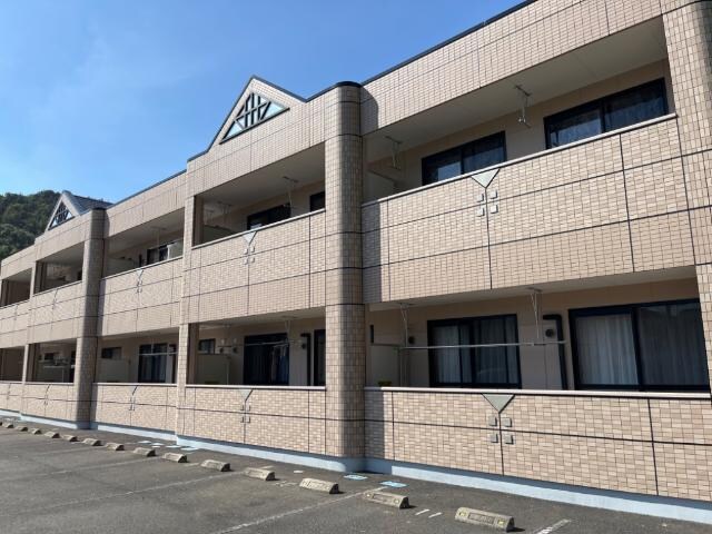 物件外観写真1　(外観写真（昼）)