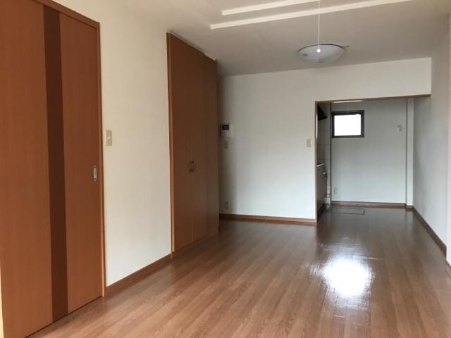 物件内観写真9　(リビング)